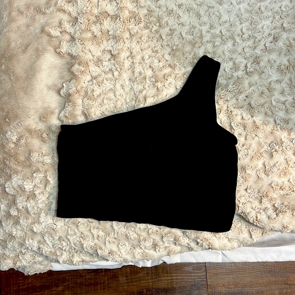(1/2) Sleeveless Cropped Tee